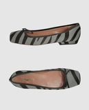 ALAIA - SCHUHE - Ballerinas bei YOOX.COM