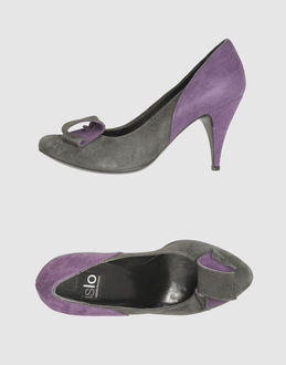ISLO ISABELLA LORUSSO - SCHUHE - Pumps - bei YOOX.COM