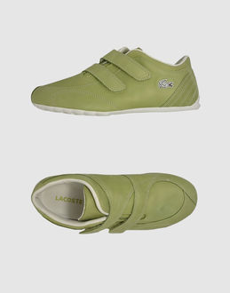 LACOSTE - CHAUSSURES - Sneakers - sur YOOX.COM