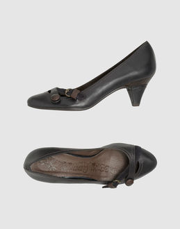 TWIGGY TWIGGY - SCHUHE - Pumps - bei YOOX.COM
