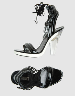 Lack-Effekt Sandalen Zum binden Aufgesetzte Naht Leder/Gummisohle...