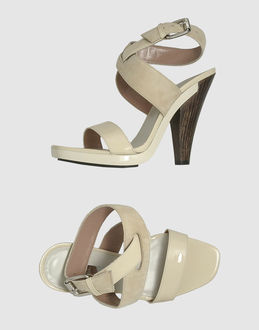 CALVIN KLEIN COLLECTION - SCHUHE - Plateausandalen - bei YOOX.COM