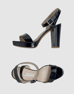 L' AUTRE CHOSE  - SCHUHE - Plateausandalen - bei YOOX.COM