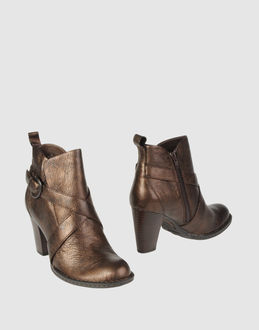 BORN - SCHUHE - Stiefeletten - bei YOOX.COM