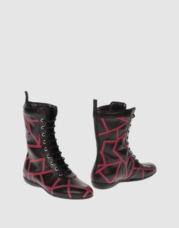 SALVATORE FERRAGAMO FOR YOHJI YAMAMOTO - SCHUHE - Stiefeletten - bei YOOX.COM