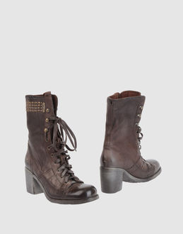 O.x.s. Ankle Boots - Item 44240631 O.x.s. Ankle Boots - Item 44240631
