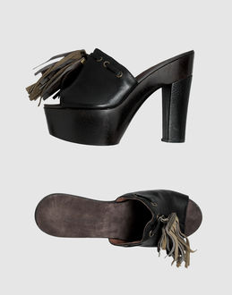 L' AUTRE CHOSE  - SCHUHE - Plateausandalen - bei YOOX.COM