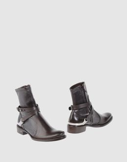 CELINE Ankle boots - Item 44244019