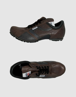 WALSH - CHAUSSURES - Sneakers - sur YOOX.COM