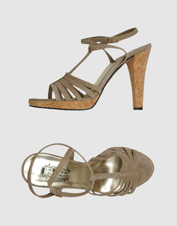 TALON ROUGE - SCHUHE - Plateausandalen - bei YOOX.COM