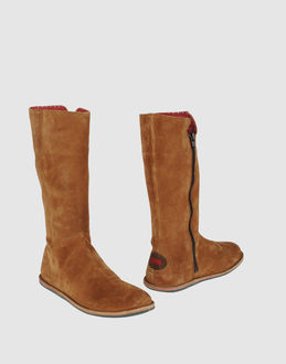 Camper   Bottes