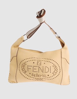 FENDI BORSE Borse medie in pelle su YOOX.COM