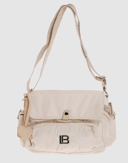 LAURA BIAGIOTTI - レディース - バッグ - 布製バッグ(中) on YOOX.COM