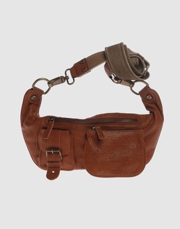 GF FERRE' - レディース - バッグ - レザーバッグ(中) on YOOX.COM