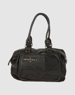 Web market place, le comparateur de prix du web: Diesel   Sacs moyens en cuir