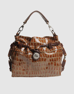Le sac Giorgio Armani pour les femme