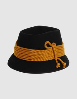 JUNYA WATANABE COMME DES GARCONS MAN - ACCESSOIRES - Chapeaux sur YOOX.COM