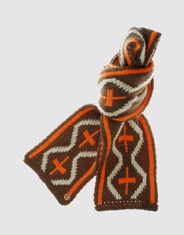 55 DSL - ACCESSOIRES - �charpes sur YOOX.COM