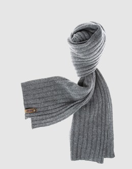 DIESEL - ACCESSOIRES - �charpes sur YOOX.COM