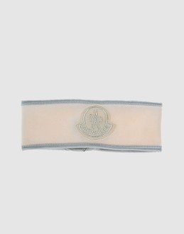 MONCLER - ACCESSOIRES - Chapeaux sur YOOX.COM