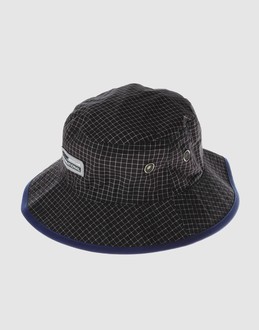 H�te - F�R - - STUSSY -
