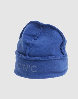 H�te - F�R - - C�N�C� COSTUME NATIONAL -