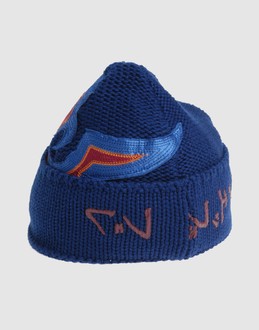 H�te - F�R - - GF BY FERRE� -