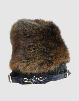 H�te - F�R - - DOLCE & GABBANA -