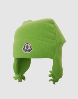 MONCLER ACCESSORI Cappelli su YOOX.COM