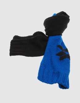BIKKEMBERGS - メンズ - 小物 - マフラー on YOOX.COM