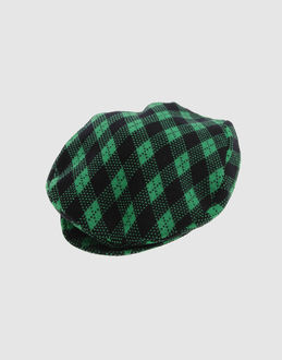 GRP - ACCESSORI - Cappelli - su YOOX.COM