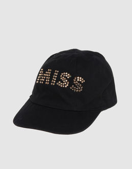 MISS BLUMARINE JEANS - ACCESSORI - Cappelli - su YOOX.COM