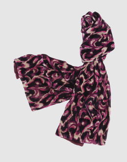 Confronta prezzi Emporio armani accessori sciarpe su yoox.com