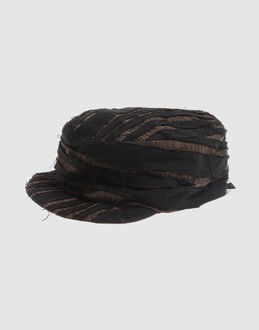 EMPORIO ARMANI - ACCESSORI - Cappelli - su YOOX.COM