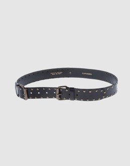 Nappa leather - Contrasting applications - Detailed logo application -