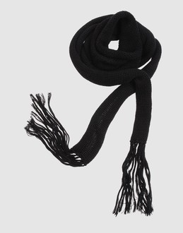 0044 ACCESSORIES Scarves on YOOXCOM
