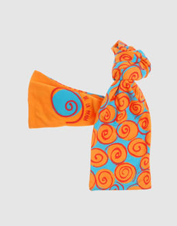 AGATHA RUIZ DE LA PRADA ACCESSORI Sciarpe su YOOX.COM