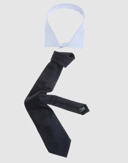GUCCI - �����Y - ���� - �l�N�^�C on YOOX.COM 