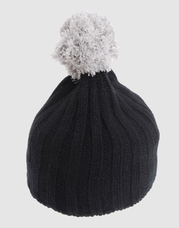 Light-weight jumper - Contrasting applications -