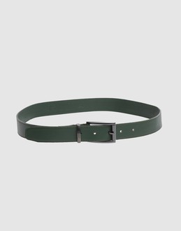 Metallic buckle closure -