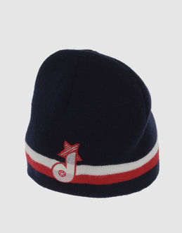 The DUFFER of ST. GEORGE ACCESSORI Cappelli su YOOX.COM