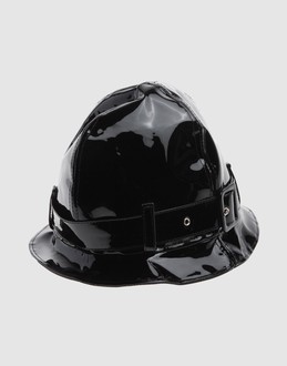 LIKA - ACCESSORI - Cappelli - su YOOX.COM