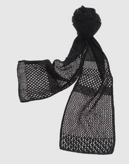 SEE BY CHLOE ACCESSORI Sciarpe su YOOX.COM