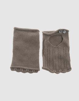 Confronta prezzi Diesel accessori guanti su yoox.com