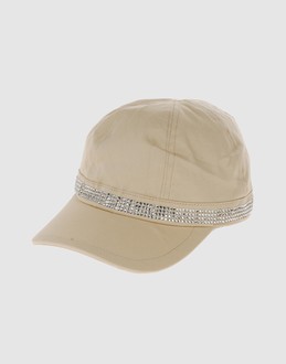 MISS BLUMARINE JEANS ACCESSORI Cappelli su YOOX.COM