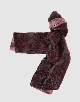 Confronta prezzi Etro accessori sciarpe su yoox.com