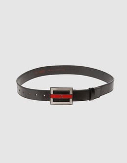 Nappa leather - Buckle detailing - Embossed logo detailing -