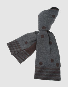 Confronta prezzi Kaos accessori sciarpe su yoox.com