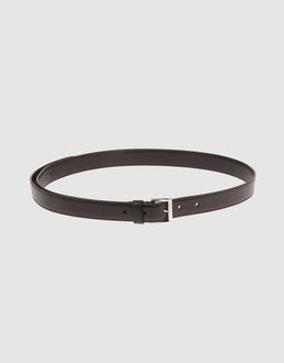 Web market place, le comparateur de prix du web: Prada   Ceintures