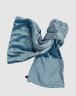 Confronta prezzi Antik batik accessori sciarpe su yoox.com